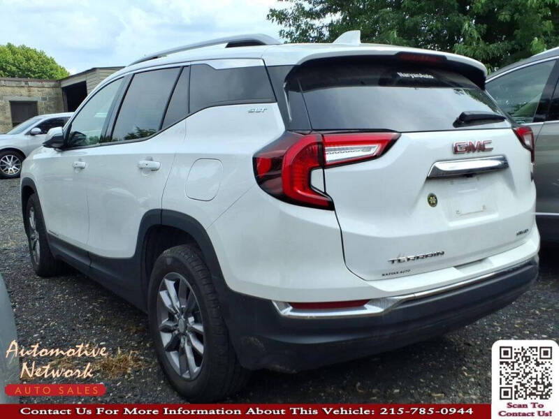 2024 GMC Terrain SLT