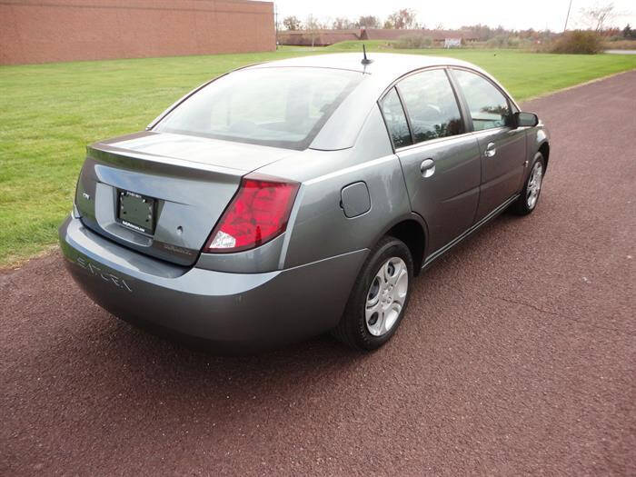 2005 Saturn Ion 2