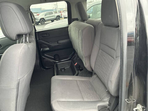 2022 Nissan Frontier S