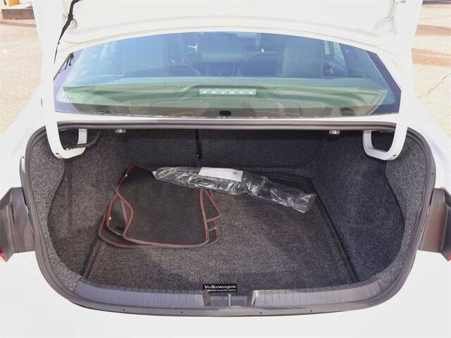 2025 Volkswagen Jetta GLI Autobahn