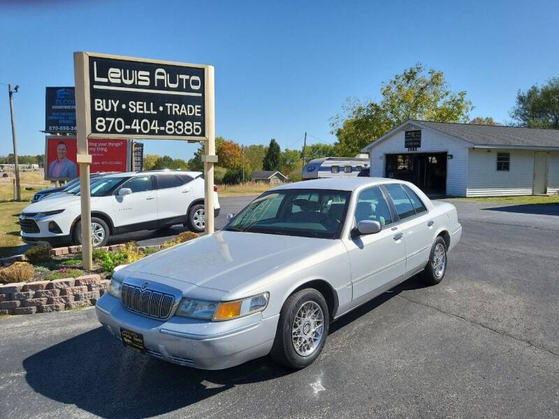 1998 Mercury Grand Marquis for sale at Lewis Auto in Mountain Home AR