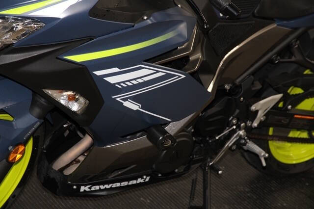 2022 Kawasaki Ninja 400