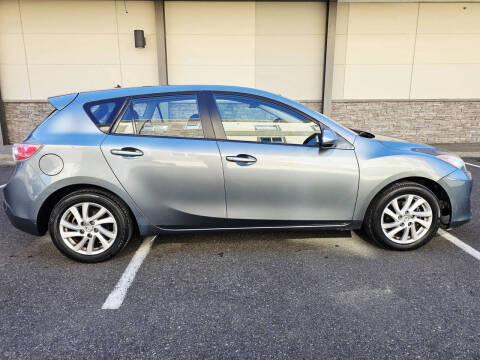 2012 Mazda MAZDA3 i Touring