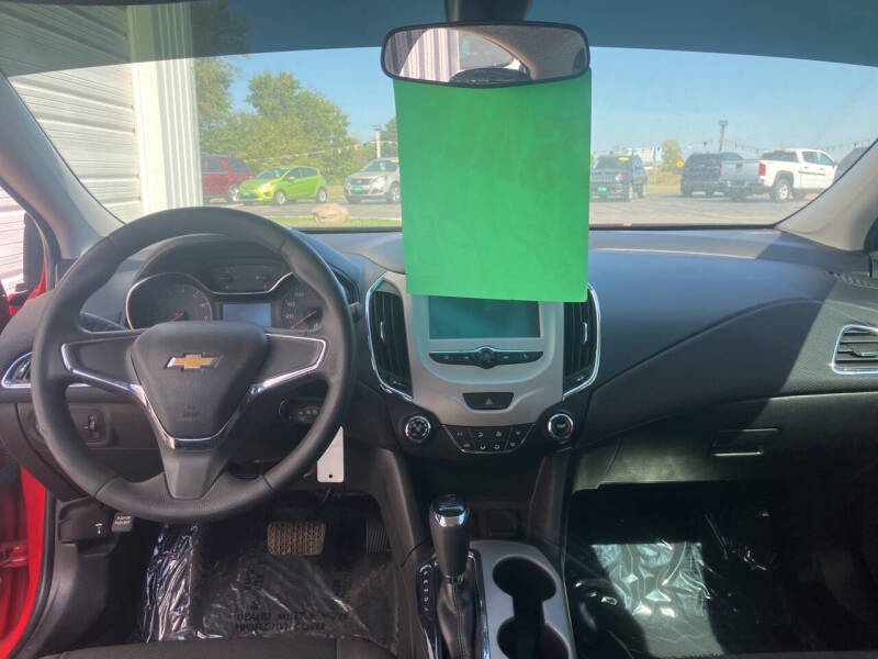 2017 Chevrolet Cruze LS Auto