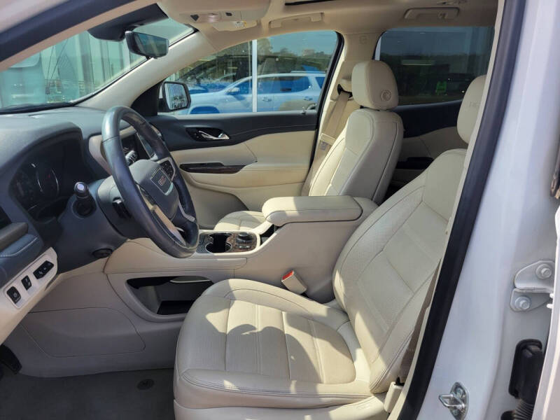 2020 GMC Acadia Denali