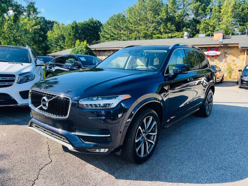 2016 Volvo XC90 T6 Momentum