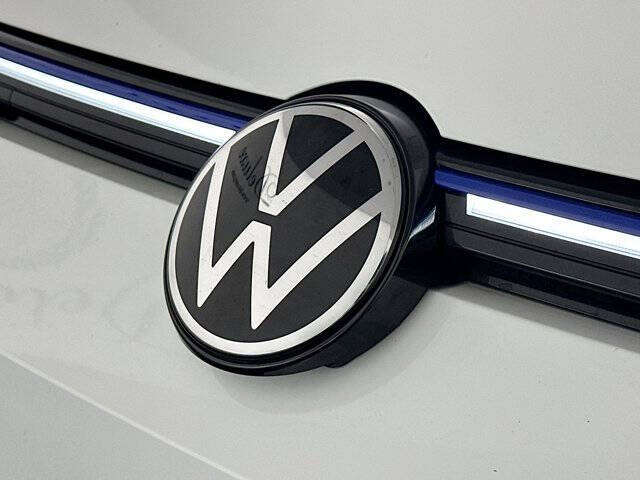 2023 Volkswagen Golf R 4Motion
