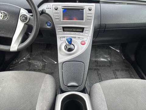 2013 Toyota Prius Two