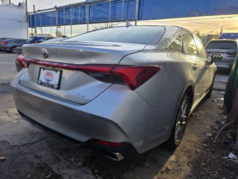 2022 Toyota Avalon XLE
