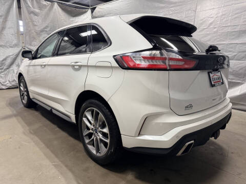 2022 Ford Edge ST