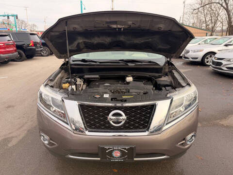 2014 Nissan Pathfinder S