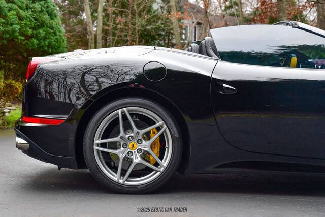 2016 Ferrari California T