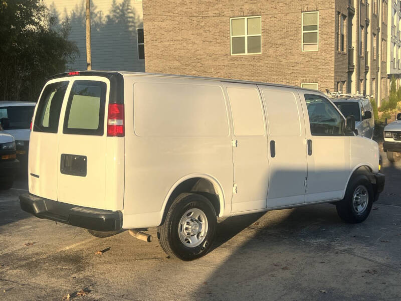 2019 Chevrolet Express 2500