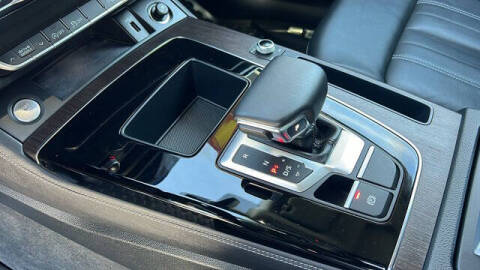 2022 Audi Q5 quattro S line Prem Plus 45 TFSI