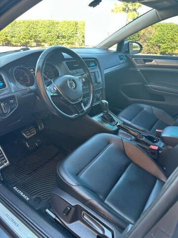 2017 Volkswagen Golf Alltrack