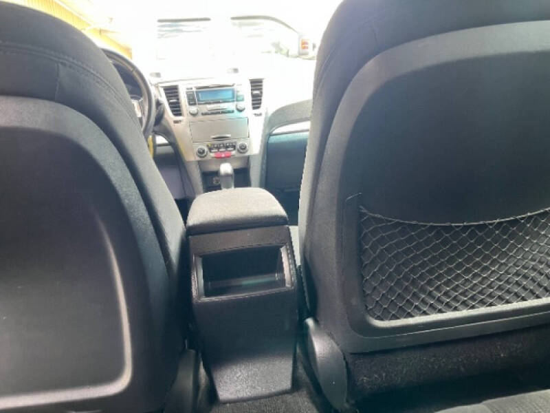 2013 Subaru Outback 2.5i Premium