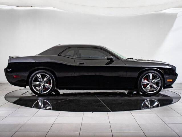 2009 Dodge Challenger SRT8