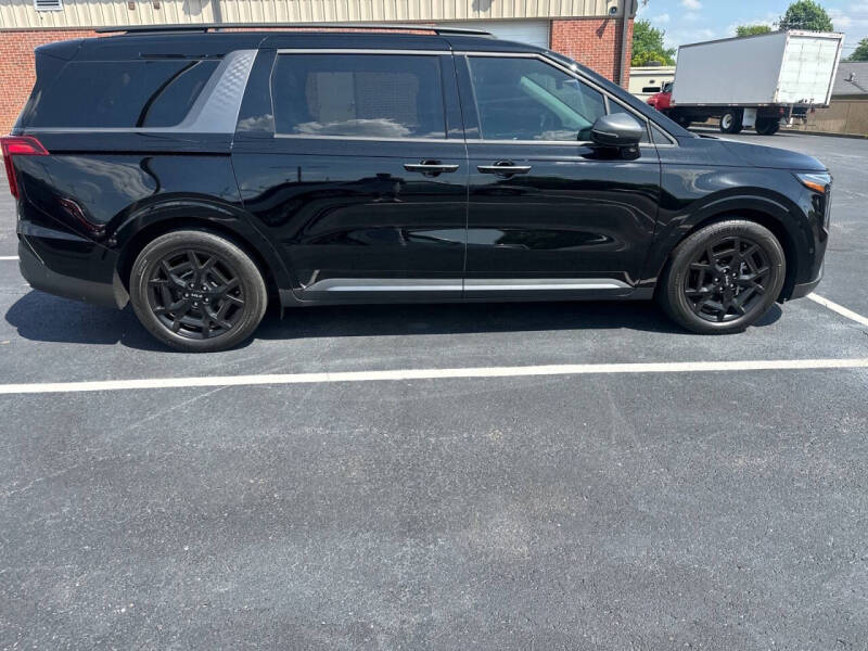 2025 Kia Carnival SX