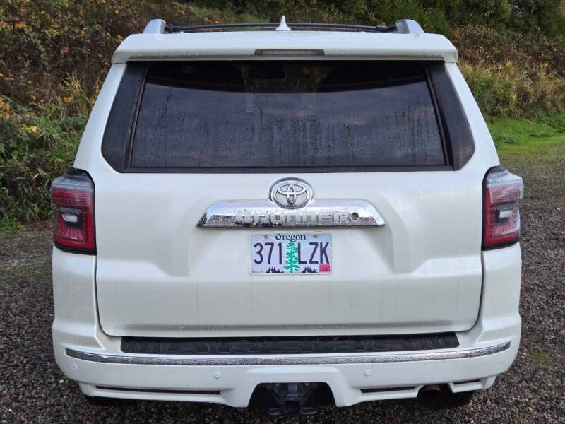 2013 Toyota 4Runner SR5