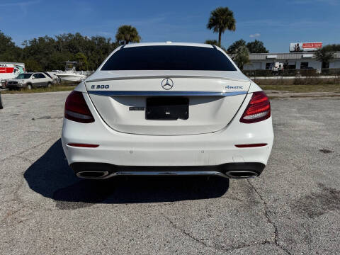 2017 Mercedes-Benz E-Class E 300 4MATIC