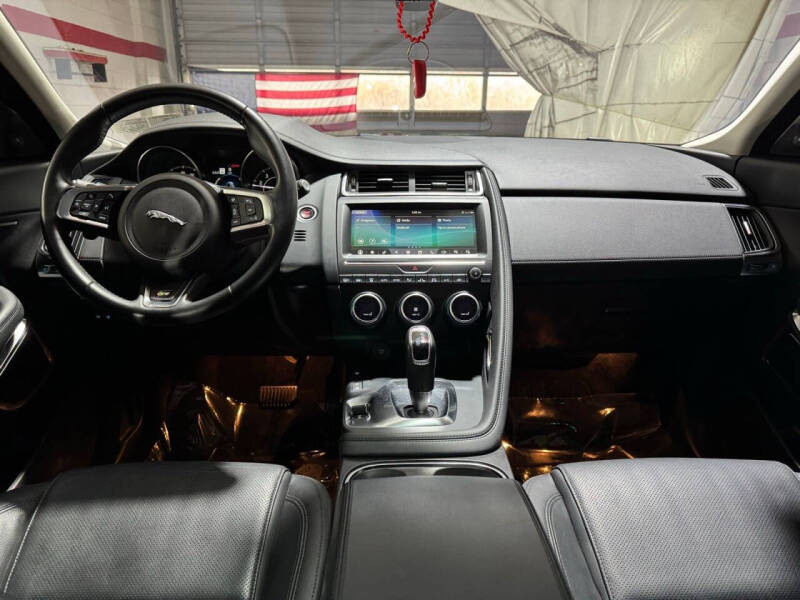 2020 Jaguar E-PACE P250 SE