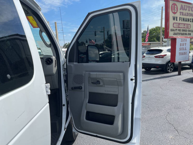 2014 Ford E-Series E-150