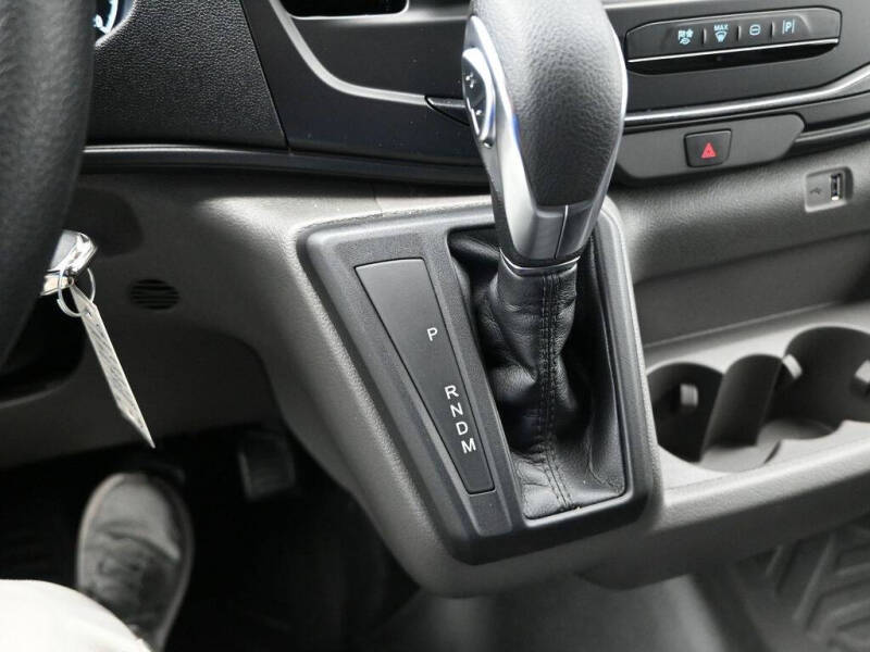 2025 Ford Transit