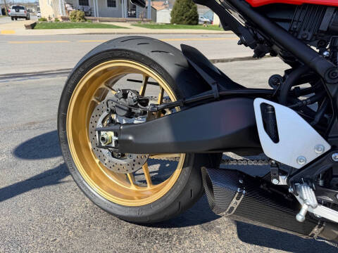 2024 Yamaha XSR900