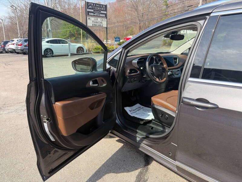 2017 Chrysler Pacifica Limited