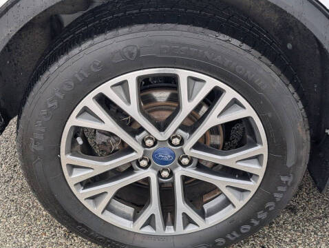 2020 Ford Escape SEL