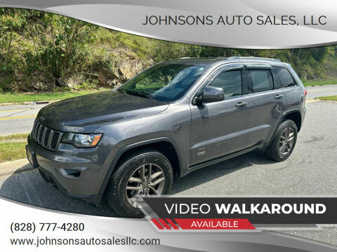 2017 Jeep Grand Cherokee for sale at Johnsons Auto Sales, LLC in Marshall NC