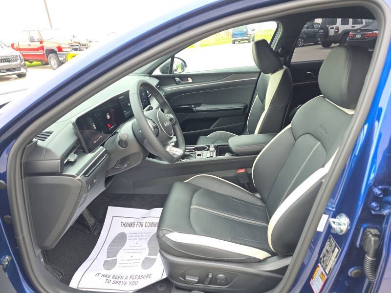 2026 Kia K5