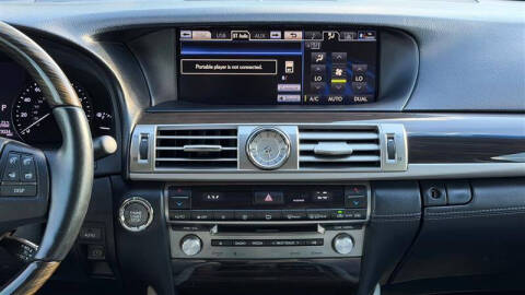2013 Lexus LS 460