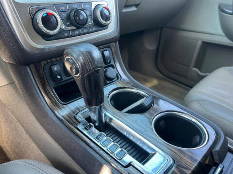 2015 GMC Acadia Denali