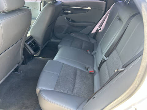 2017 Chevrolet Impala LT