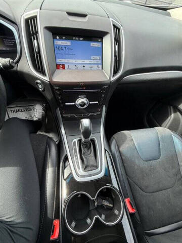 2017 Ford Edge Sport