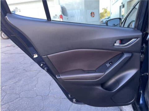 2017 Mazda MAZDA3 Touring 2.5