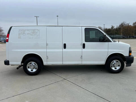 2020 Chevrolet Express 2500