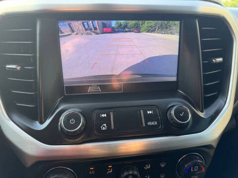 2020 GMC Acadia SLE