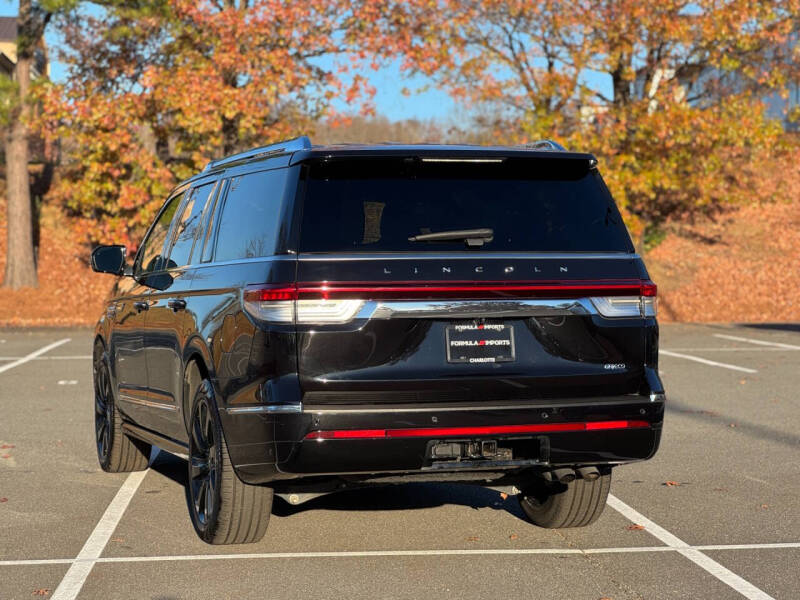 2022 Lincoln Navigator L Reserve