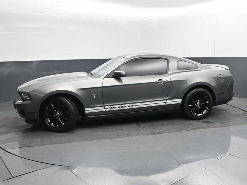 2011 Ford Mustang V6