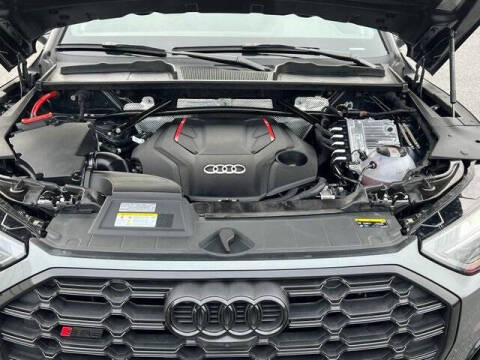 2025 Audi SQ5 3.0T quattro Premium Plus