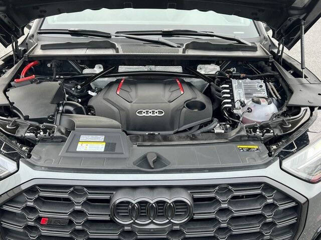 2025 Audi SQ5 3.0T quattro Premium Plus
