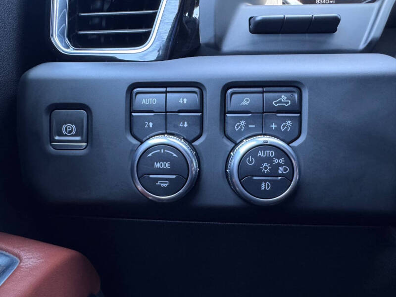 2024 GMC Sierra 3500HD Denali Ultimate