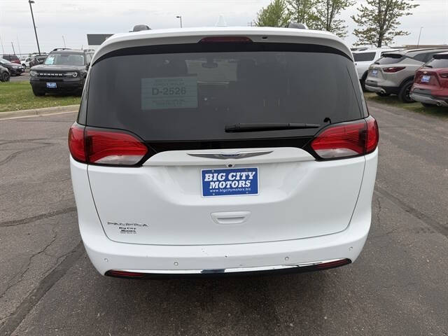 2018 Chrysler Pacifica Touring L