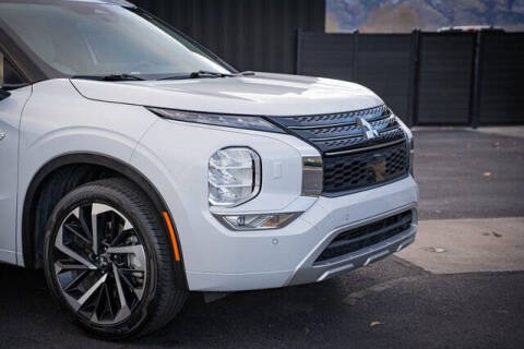 2023 Mitsubishi Outlander PHEV SEL