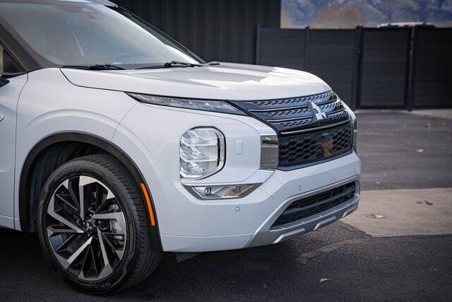 2023 Mitsubishi Outlander PHEV SEL