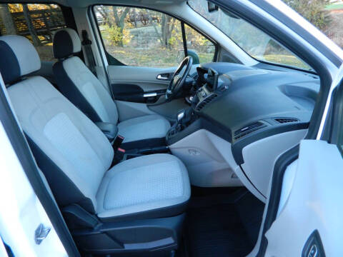 2022 Ford Transit Connect XLT