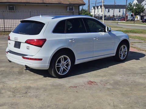 2016 Audi Q5 2.0T quattro Premium Plus