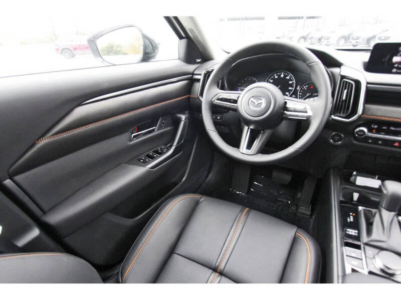 2025 Mazda CX-50 Hybrid Premium Plus